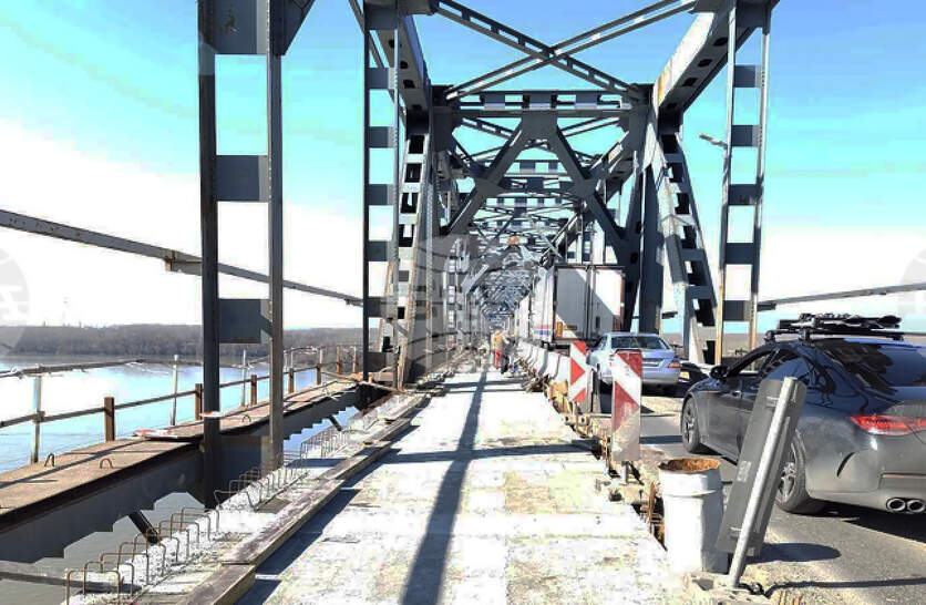 ��������� �� ���������������� ����� ������ � ���������� �� ������ 320-������ ������� �� ����� ���� ��� ����