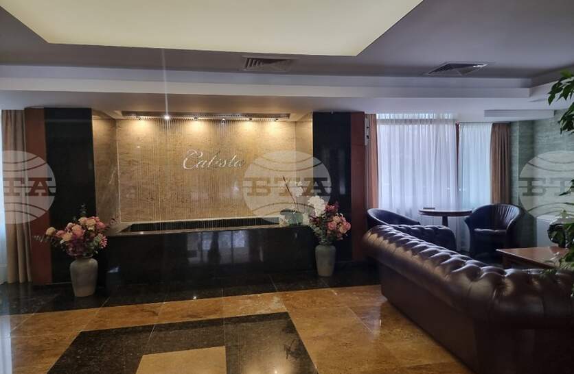 ��� 2000 ���������� �� �������� �� �������� �� �������� � ��� ����� ��������� � ������������� ����