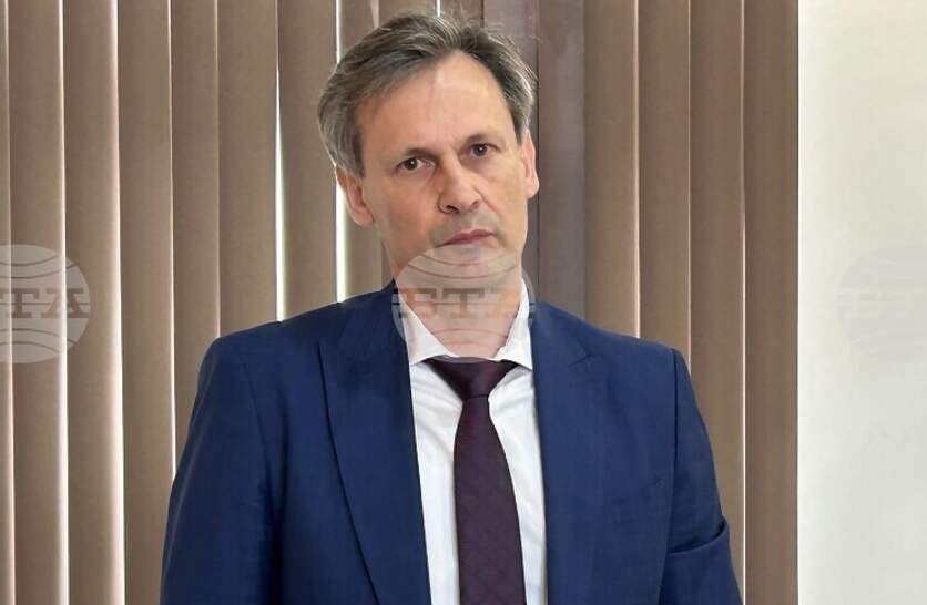 ������ ������� ����� ������ � ������ �������� �� ���������� �������� �� ��� � �����