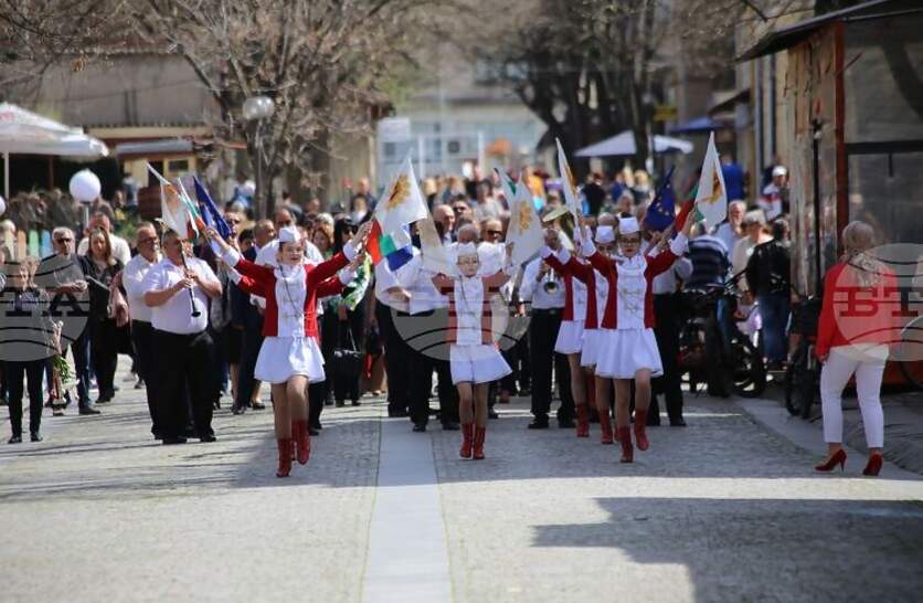 ��������� �� ���� ������ �� ���� ��������� � ������������ �������� �� �������� � ������� �������