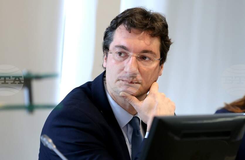 ��������� �������� �� ����� ����� ����� � ���������� �� �� ��������, ����� ������������� �� ��� ���� ������ �� ����� � ����