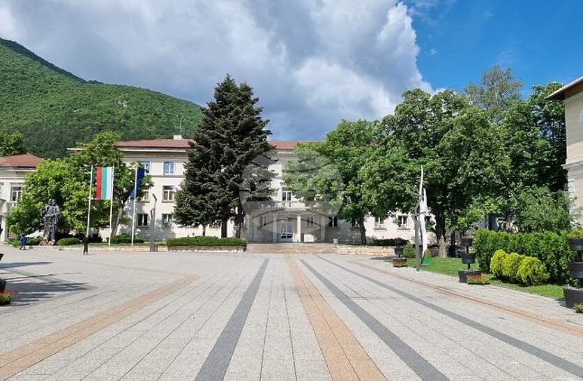 ��� 600 ����������� �� �������� �� ������� ������ �� ������� �� ������� ����������� ����� � ���������������� �� ������ �� ������ �����