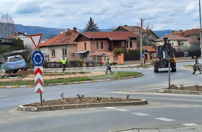 ������ �� 60 ������ ������������ �� ��������� ���������� ��� ����� � ���������, �������� � � �������