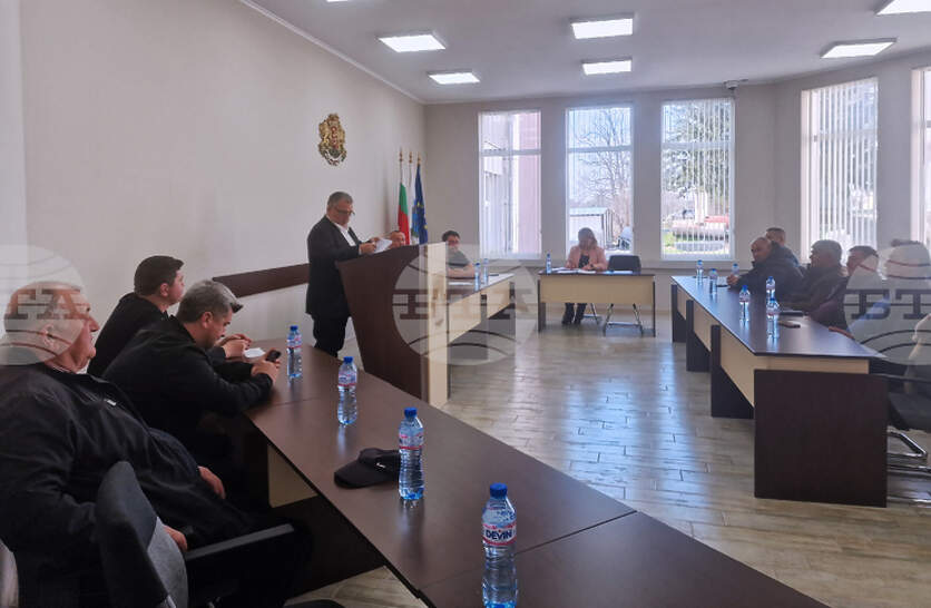 ���� ����������� �� ���������� �� ������� � ������ ���� �� ������ �����