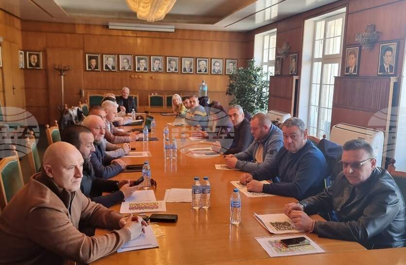 � ������ �������� � ���������� �� ���������� �������� �� ������� ���� �� ���� ��������� ����������� �������