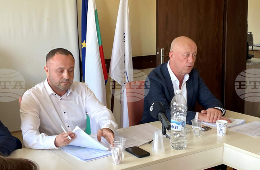 ���������� ����� � ��������� ���� ������ ���������� �� 52 ��������� ����� �������� �����������