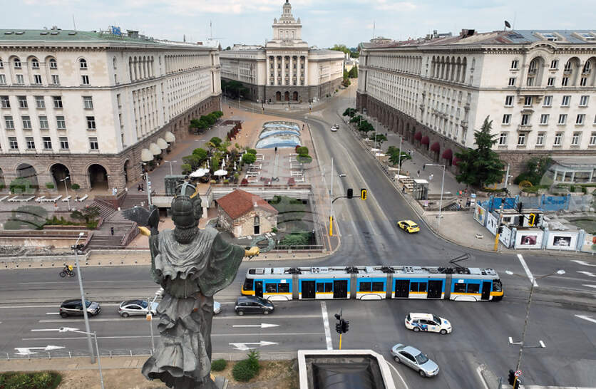 ����� ������ ����� ���� ����������� �� ������� ������������� � 23-��, 24-�� � 25-� ��� - �����