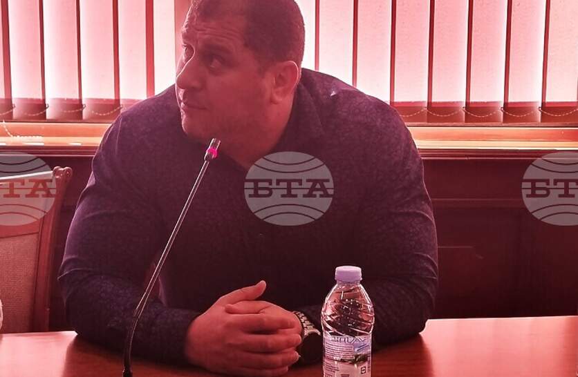 ����� ��� ������� ���� �� ����� ������� � ��������� �� ������������ �� ������� ������� ��� �����