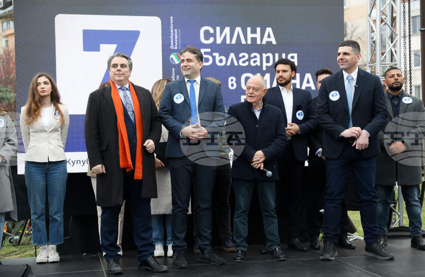 �������� ������������� ��������� � ������������ ��������� ����� ������������� �� �������� � �����