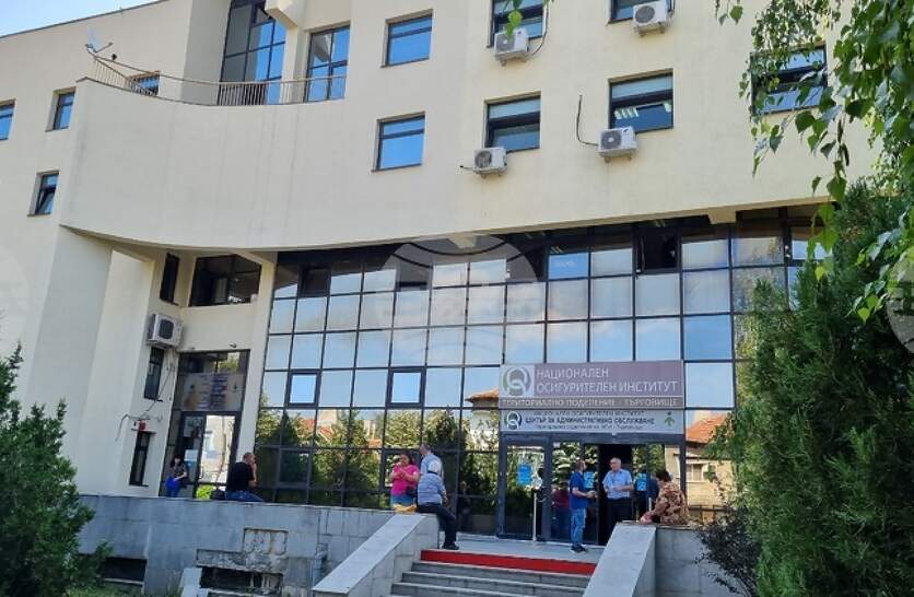 ������ �� ��� � ��������� � ����� ��� 800 ���������� ���� �� �������� �� ��������