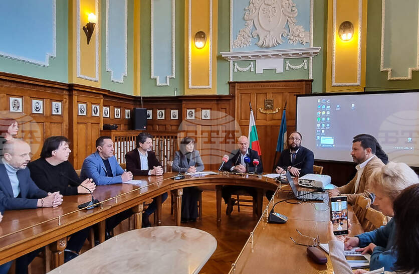 ����� �������� � ������� �� ����� �������� �� �������� ��������� ������ �� ���. ������ �������, ��� ������� ��� ��������� ����