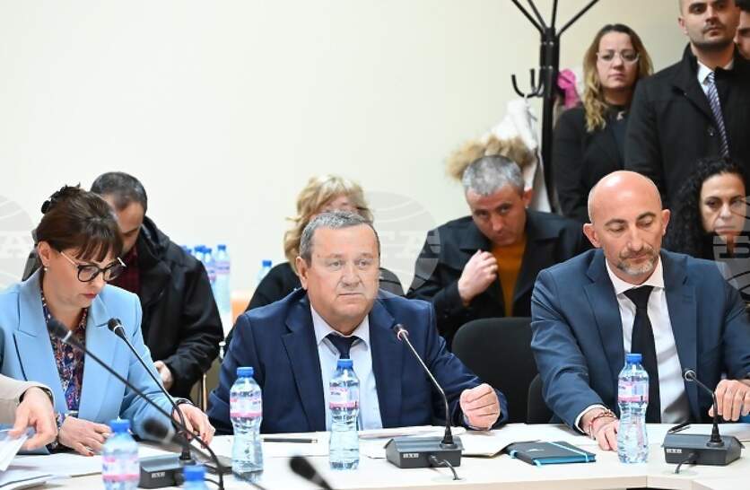 ����� ������ ������ � ������������� �� ������ ��������� �� ����������� �� ������� �� ����������� ����