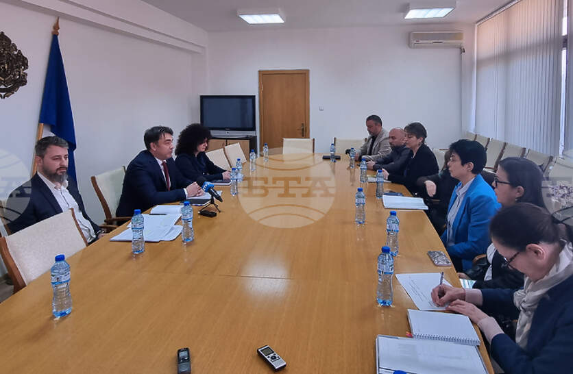 ���������� � ���������������� �������� �� ������� ����� ���������� ���������� �� ������ � �����