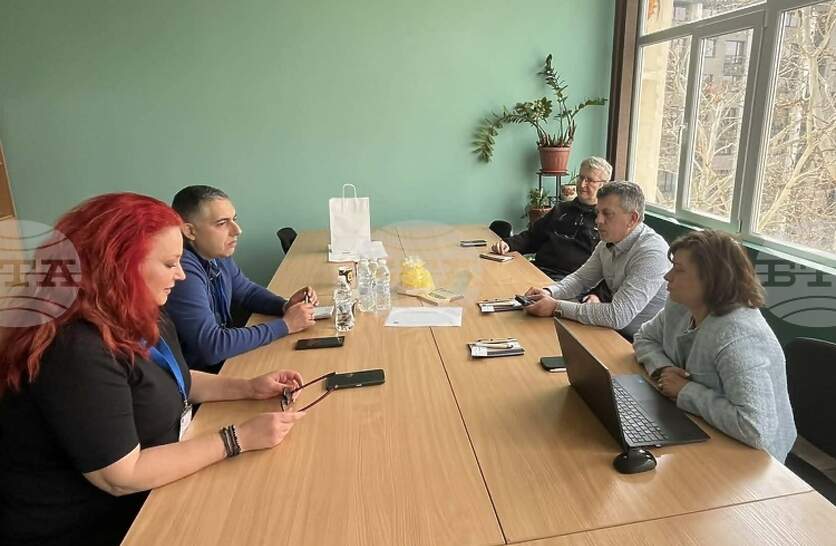 ���������� ������������� ������ � ��������� � �������� ����������� ����� - ������ �� ������� �� �������������� �� ������������ �����������