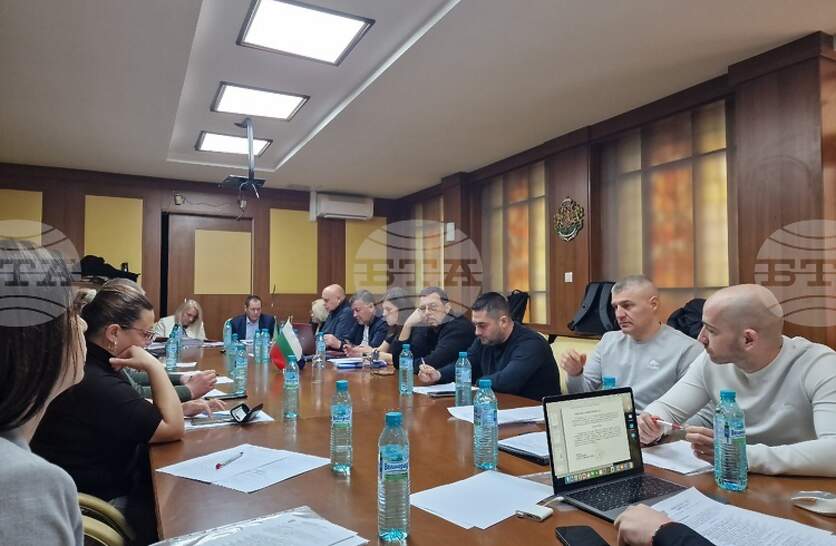 ����������� �� ������ �� ������������� �� ������� �������� ���������� �� ����� � ��������� �� 10 000 ���� �� ���� � �����, ������ ���������� �����