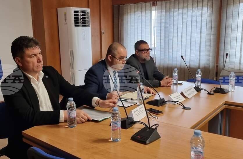 �������� �� �������� �������� �� ������� � ��� ���� ������ � ��� 834 ���. ����, �������� �� ��� �� ������������� ����� � ������