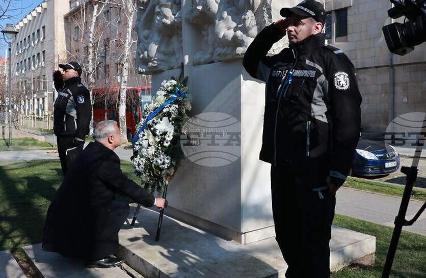 ���������� �������� �� ���������� ������ � ������������� �� ��� ��������� ����� � ����� �� ���������� ��������� �� ����