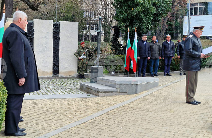 ���������� ������ �� ����� 81 ������ �� ��������� ������ �� ������ � �����