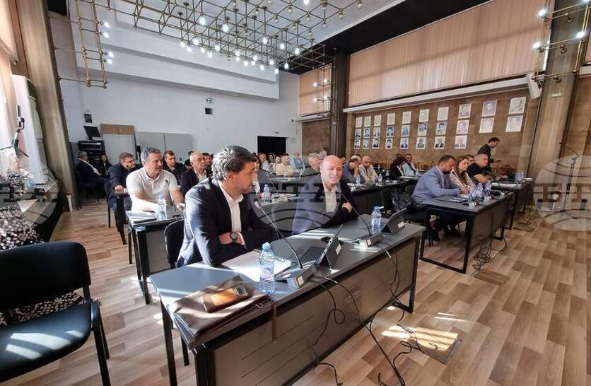 ���������� ��������� � ������� �� ��������� 77 �������� ������� �� �������� �� �����