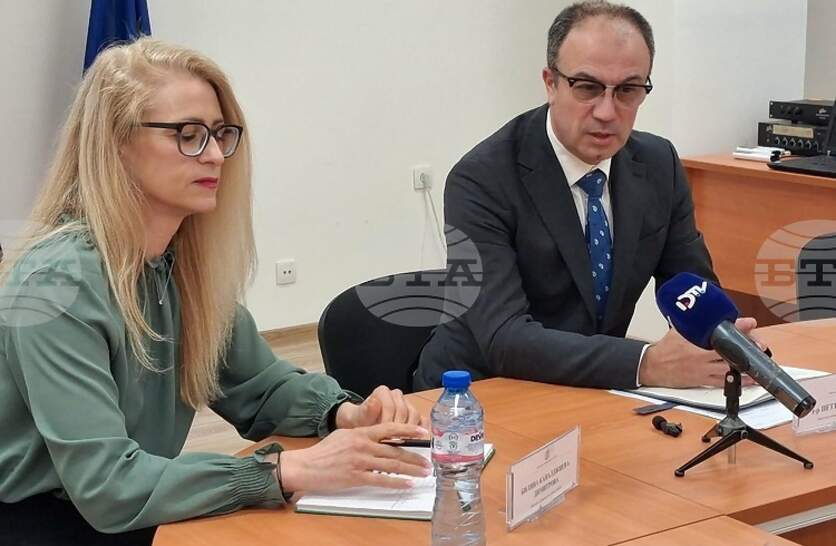 �� ��� ������ ������ �� �������� ������������ �������� �� ������ ������� � �����