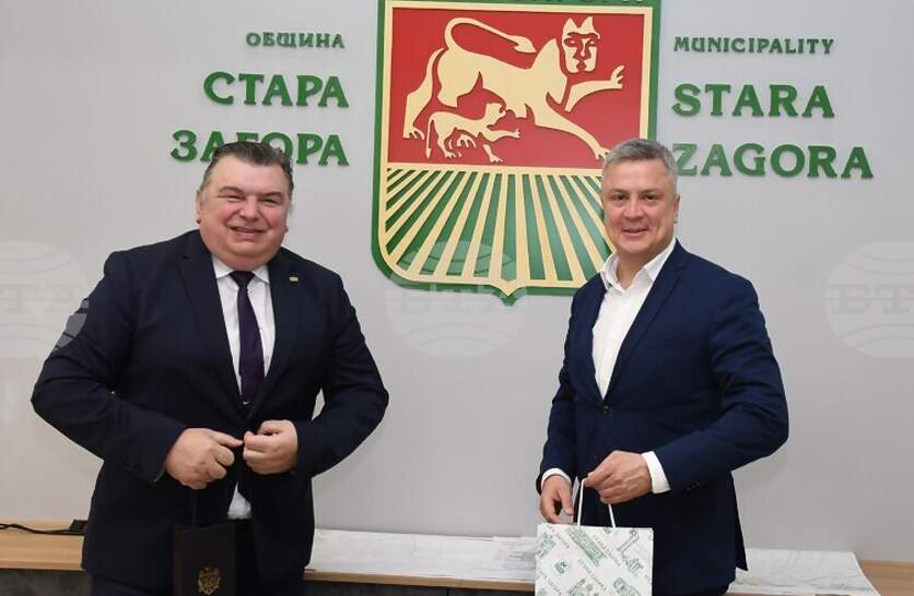 ���.-������ �� ����� ������ �������� ����� � ���������� �� ������� ���� ������ �������� ����������� �� ������������ �������������� � ����������