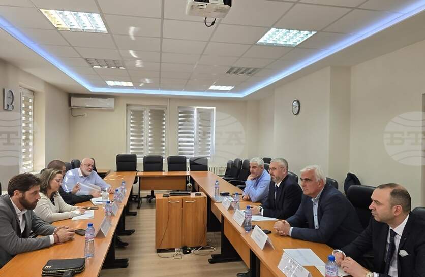 ���� � �������� ����� � ������ ��������� ����������� ����� �� ������������ �� ����������������� ������� �� ����