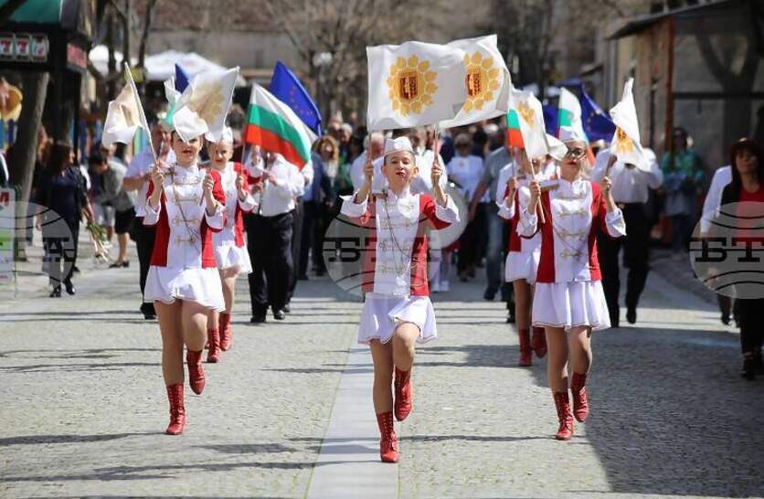 ������ ��������� ���� �������� �� �����