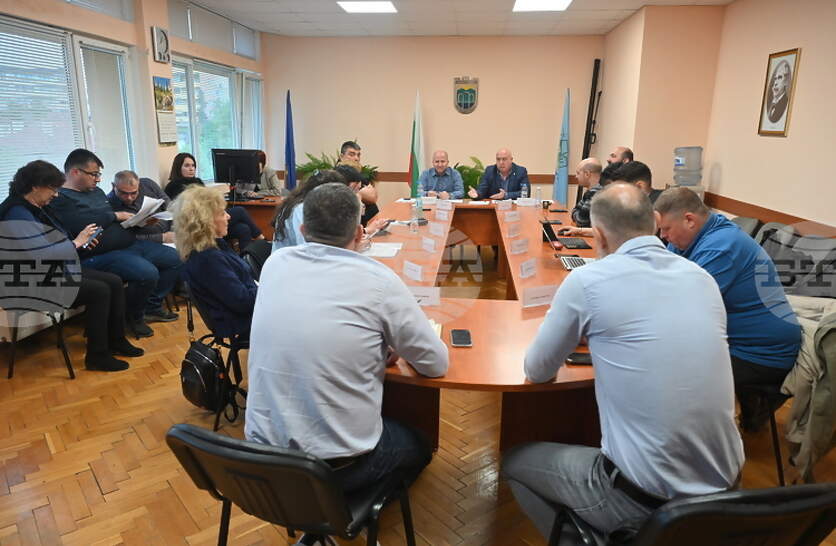 ���������� ����� ��� ������ ��� ������� �������� ����� �� ������� ����� �� ����� �� ����������� �� 300 ���� �� ��� ������