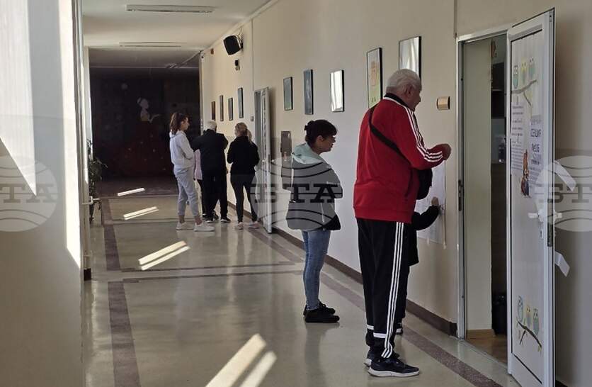 ���� 374 �� ������������� ������ �� ����������� �� ������ ������, � 243 �� ��� �� ���� �� �� ������� � � ������