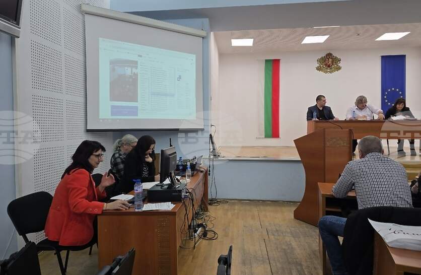 ���������� ����� � ������ ����������� ��������� �������� �� ���������� � ������������ � �����, �������� �����������