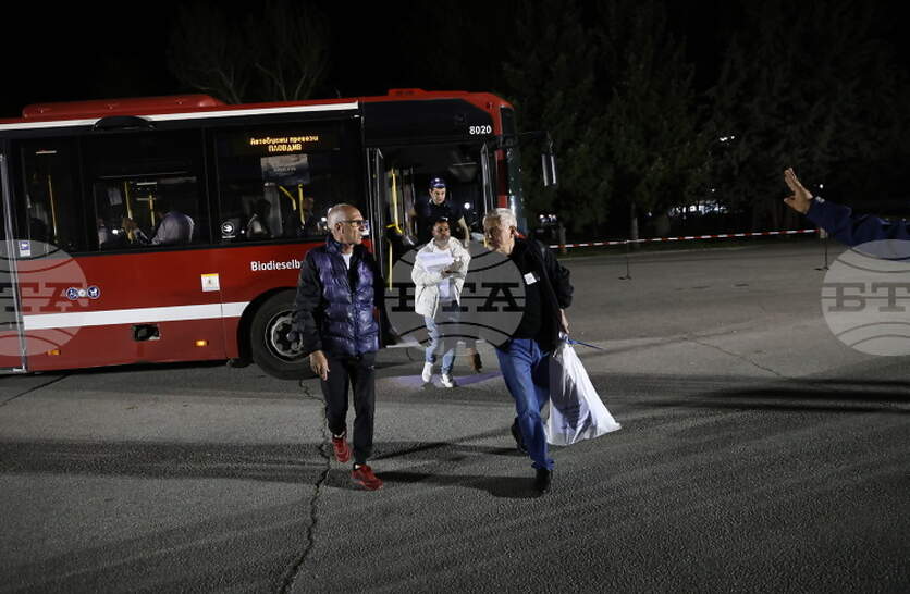 ��� 46,70 % ���������� ��������� ��������� � ������ ������� ������������ ��������� �������� 52,84 %, ����� �� ����-��� � 12,90 %