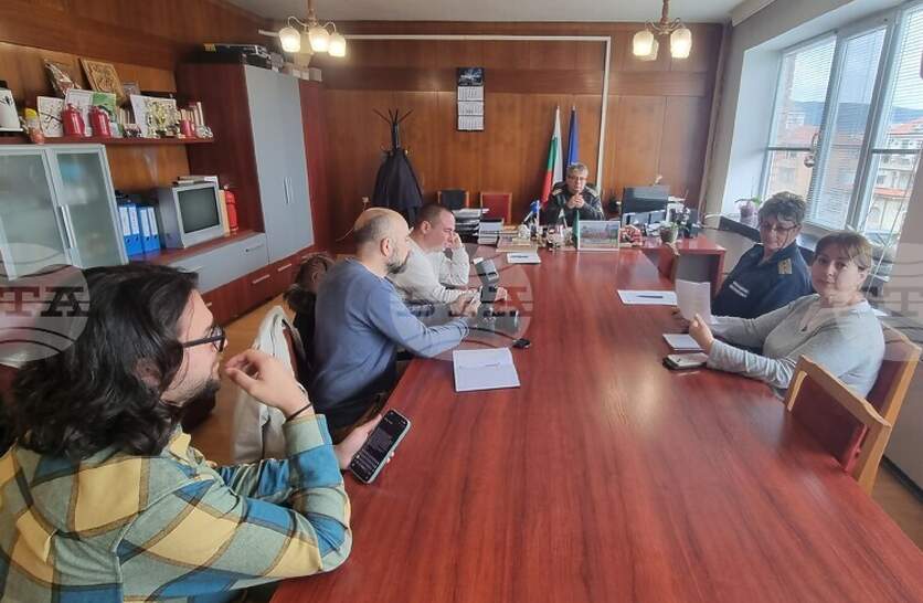 ��������������, ������������ � �������� ������ �� � 63 ������ ������ ����� ������ �������� ������, �������� �� ������