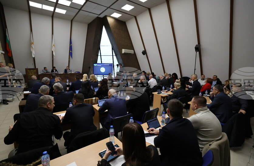 ���������� �� ������ �� ������������ �� �������������� � �������� ������������� ������ ���������� ��������� � �����������