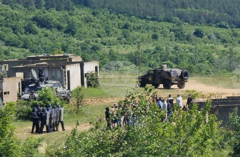 ������������� � ������ ������� �� �� ���������� �� �������� � ������������� ����� �� 14 � 15 ��� �� ������