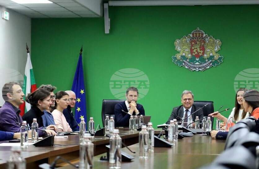 �������� ����� ����� ������ � �������� �������� ������ �� �������������� ������ � �����