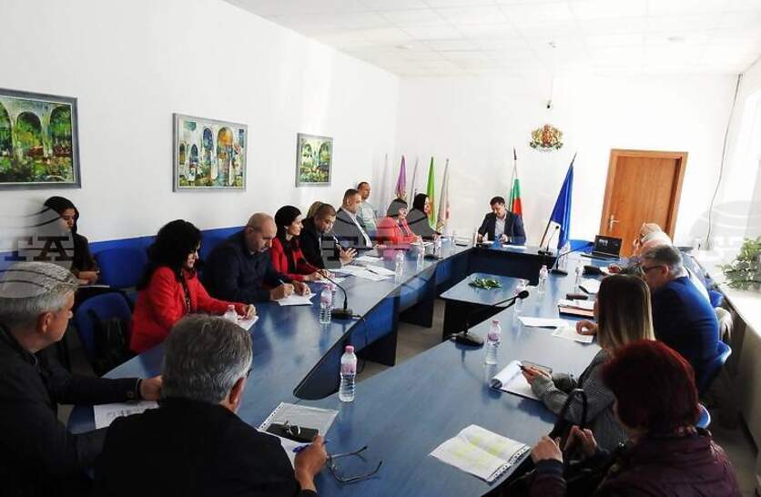 ���� ������� ���������� �� �������� � ������ ��������� �� ������������ 138 ���������� � �������� ����, ������ �� 26 ������