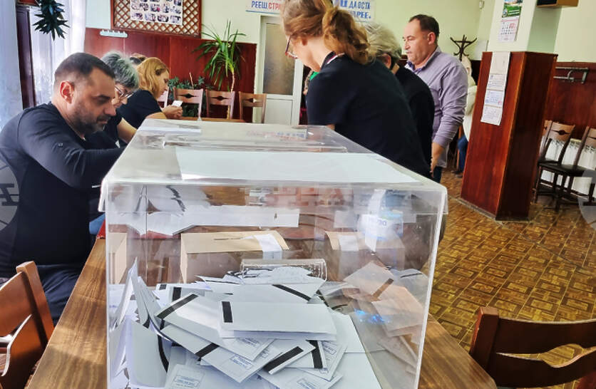 ��� 40,75 �������� ���������� ��������� �� ��� � 28-�� ��� � ��������� � ���-����� ������� � ������������ ��������� � 40,48 ��������