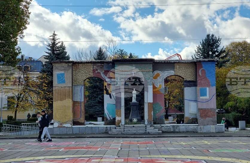 ����� � ��������������� �� ��������� � 10-� ��� � ��������� ���� ����������� ������������� ������