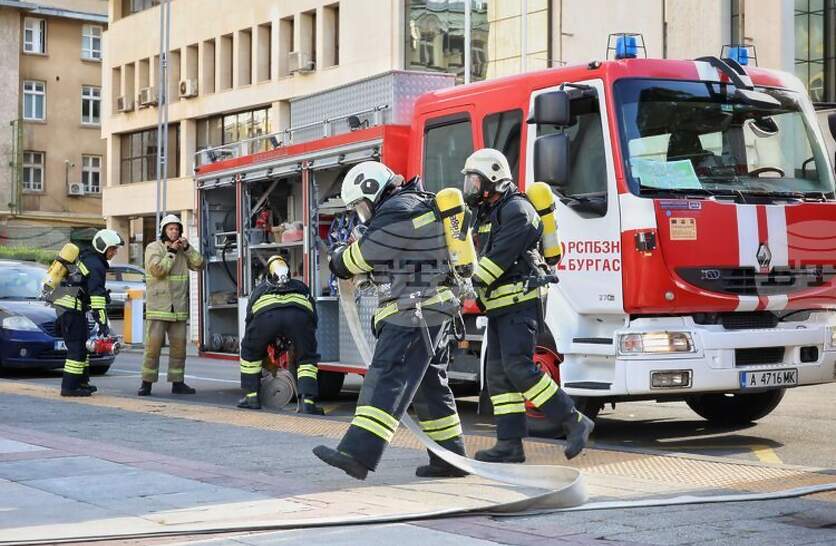 ������, ������� �� �� �������, � �������� ����� � ���� � ��������� �������� 