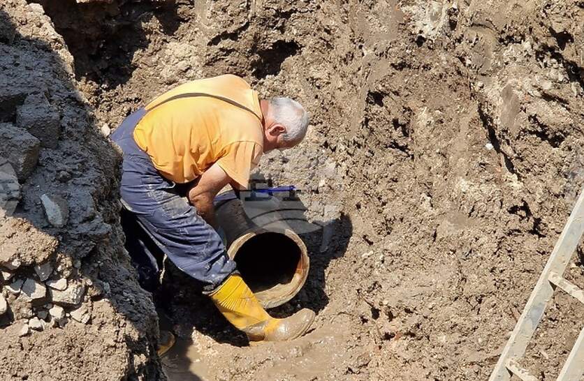 ������� ������ �� ��� ������� ���������� �� ���������� ���� � �������, �������� �������� �� ��� ��������� �����