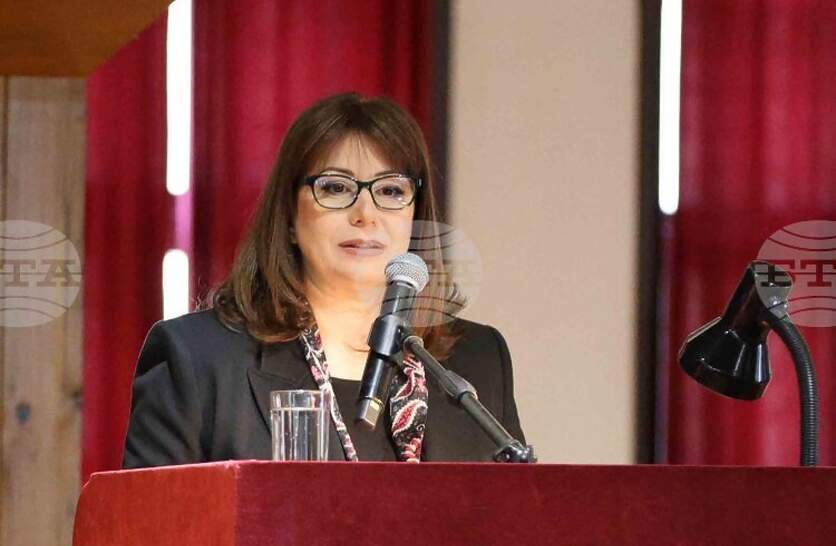 ����� ������� � ������������� ������ �� � � ����� �� ������� �� ������������ � ��������� ��� ���