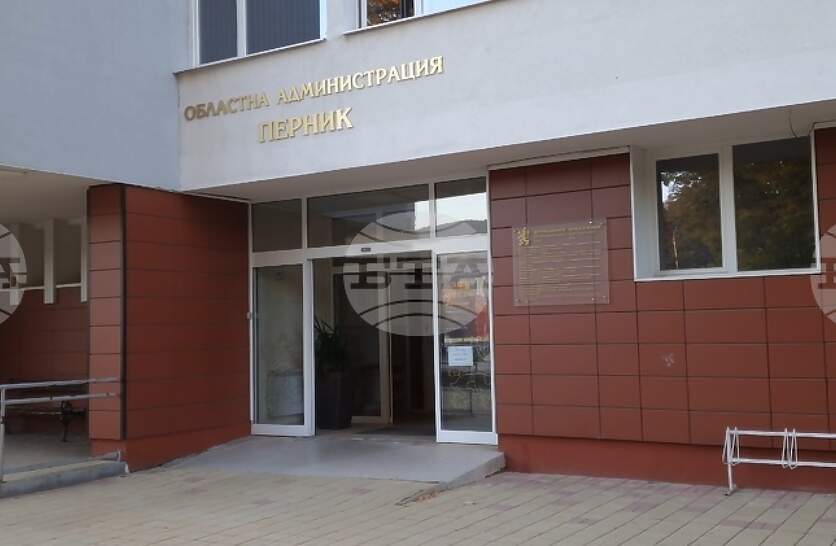 ��� 100 % ���������� ��������� � ������ ������ ������������ ��������� �������� 48,43 %, ����� �� ���� - ��� � 18,39 %