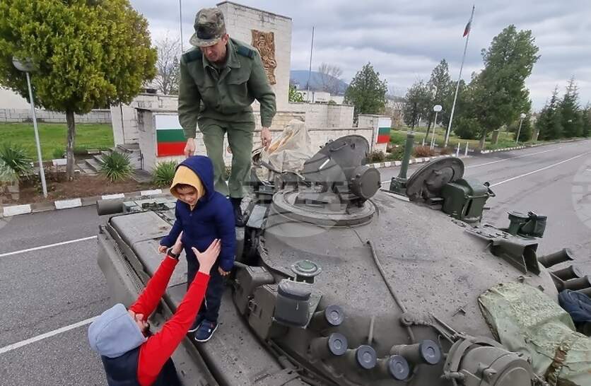 ��� �� ���������� ����� ���������� 13-� �������� ���������� � ������