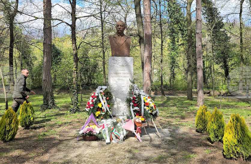 ��� ��������� �� ������ ���������� � ��������� �� ����� � ����� ���� ��������� �� ���. ������ ������� �� ���� ���������� ��������� �� ������ � �����