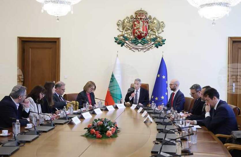 ����� � �� ��� ������������ ��� ����������� �� �������, �������� � ����������� �� ������� � ������� ����� ����� ��������