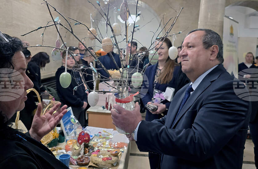 ������� ���������, ���������� ������� � �������� �� ���� �� ������������ ����� � ����� �� �������� � ���������� ������������