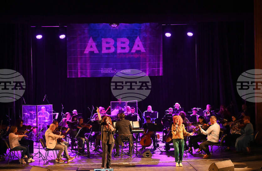 ����������� ����������� ��������� � ������� �������� �ABBA SYMPHONIE�