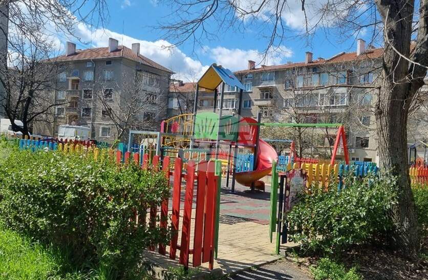 ������� ����������� �� �������� ����� � ��������� ������ �������