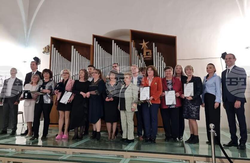 ������ ����� ������ ������ � ������ �� ���������������� � ����� �� ����� ��������� ��� �� ��������