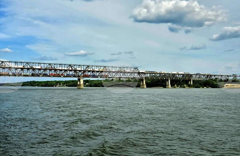 ����� ���� ��� ���� �� ���� ������� �� �������� � � ����� ������ �� ������������� ��������